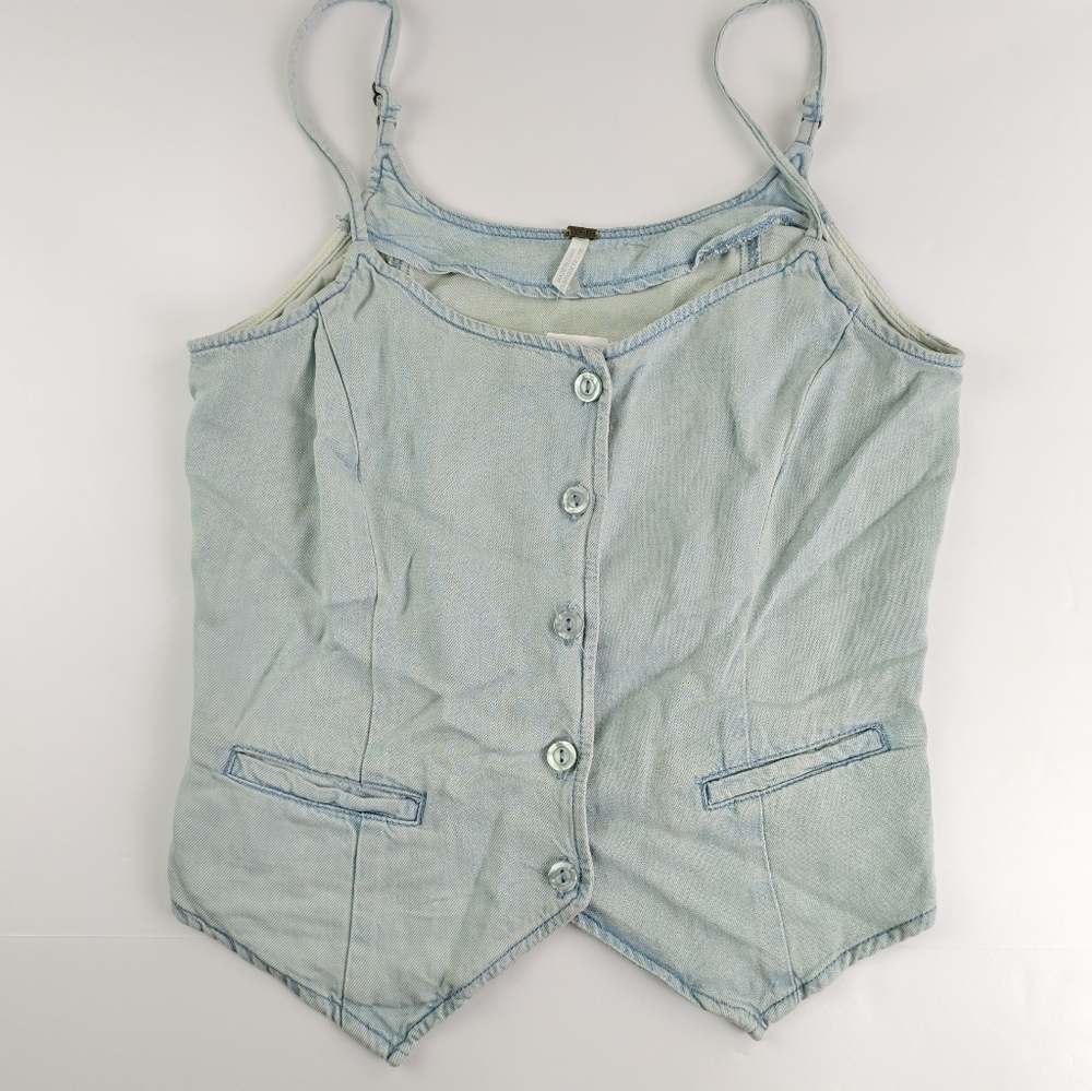NWOT YFB Denim Button Vest Top Light Blue — Y2K Street Style — Women’s M